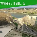 Les Halles-Parking-Avignonsmile